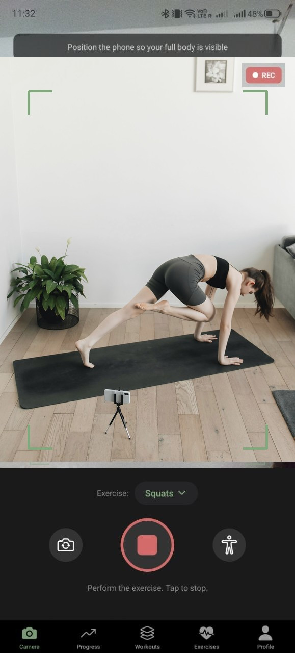 Camera screen: frame guides and exercise recording